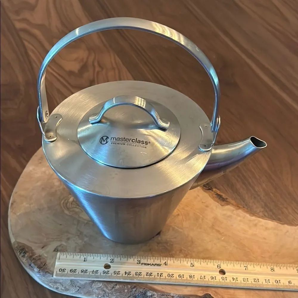 Masterclass Premium Collection Stainless Steel Double Walled Tea Pot - Picture 6 of 6